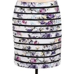 White House Black Market Floral Pencil Skirt